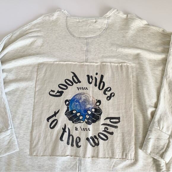 Via Penny Lane Reworked Good Vibes to the World Upcycled Oversized Fit Shirt Sm - Picture 10 of 12
